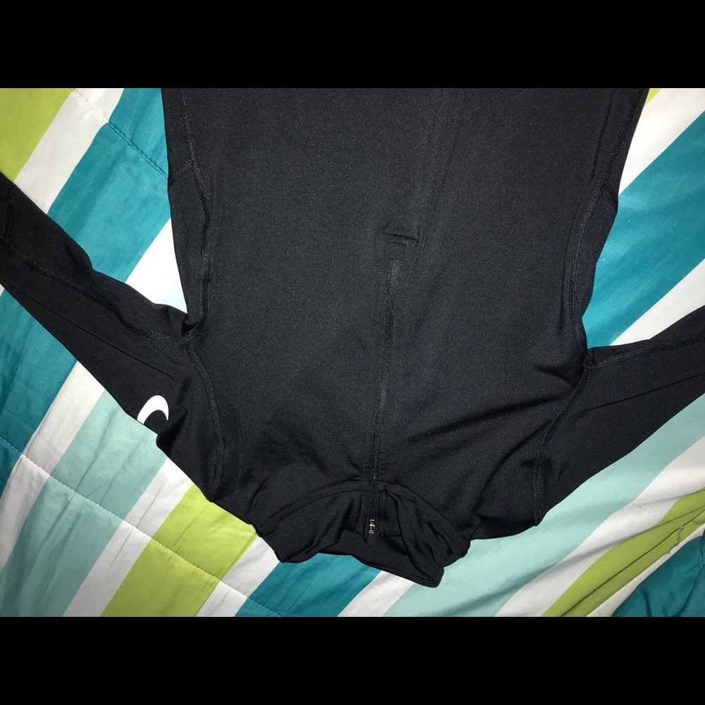 Nike Half Zip Girls.